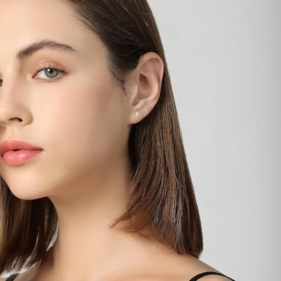 8 Pairs Gold Plated 14K Tiny Flat Back Earrings - Hypoallergenic Studs 2-4mm - Picture 5 of 7